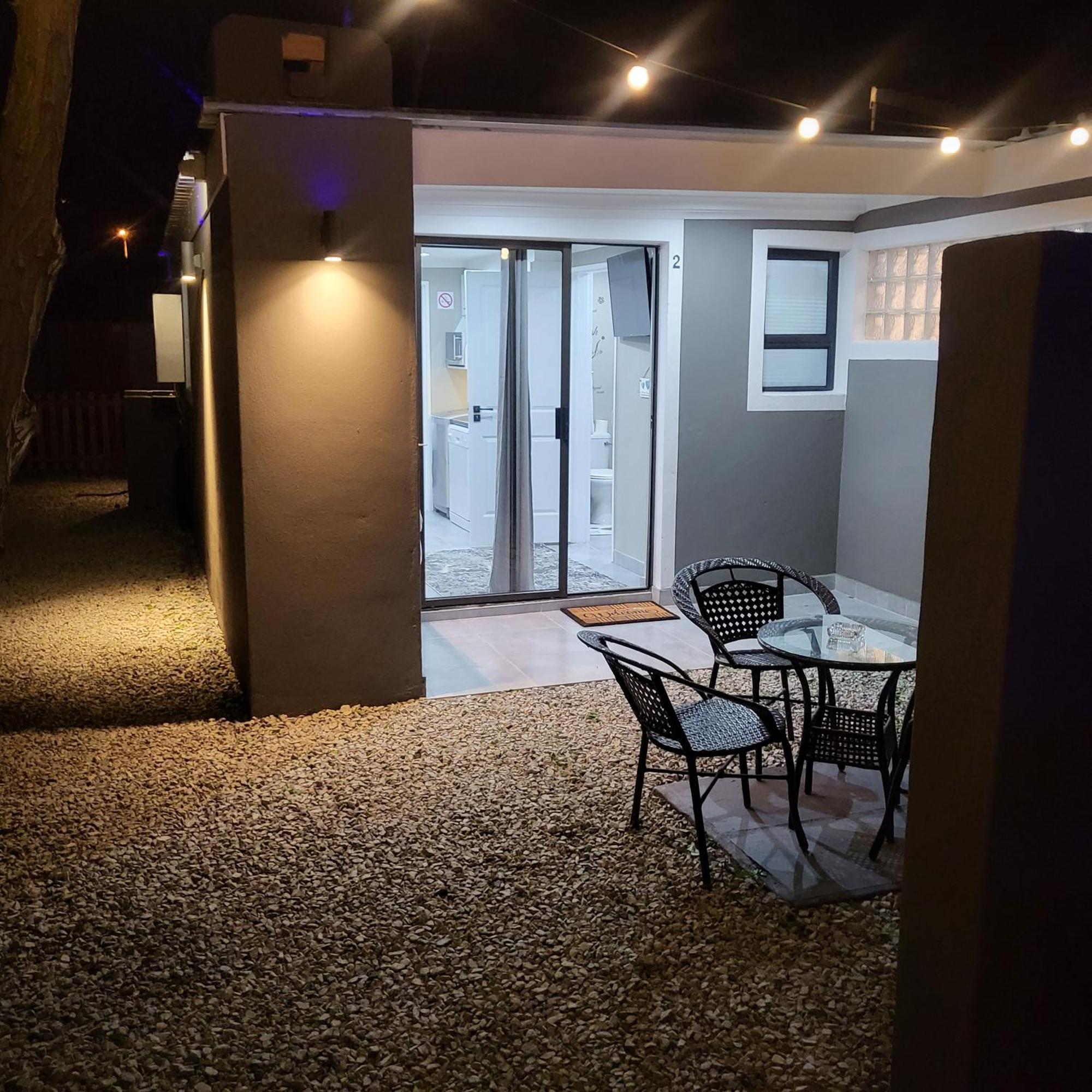 Willow Retreat Blouberg Homestay